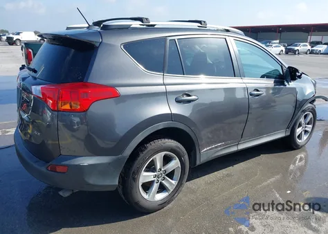 2015 Toyota Rav4 Xle z USA, uszkodzony, nr VIN 2T3WFREV2FW193368